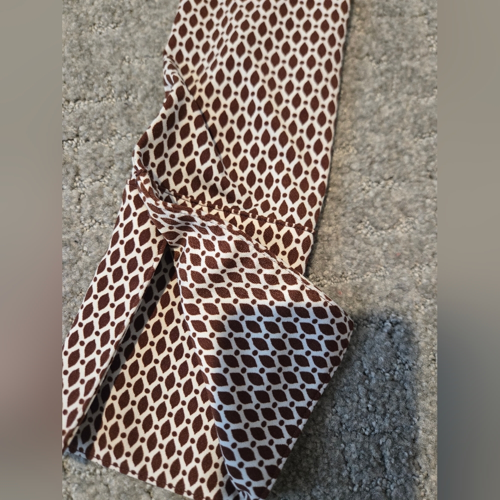 Abercrombie Geometric Collared Blouse - Picture 6 of 9